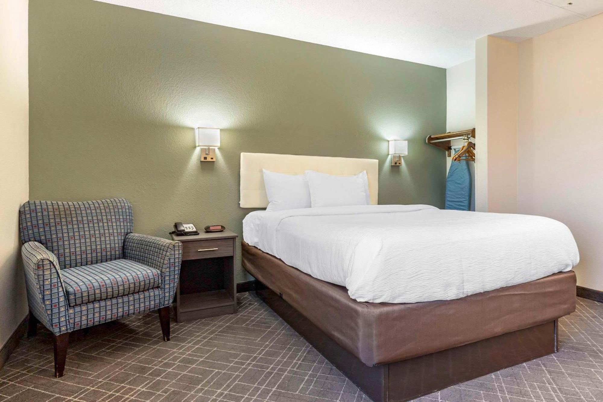 Quality Inn Спартанберг Экстерьер фото